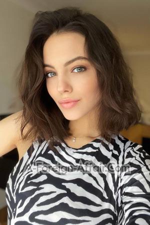 211445 - Diana Age: 20 - Ukraine