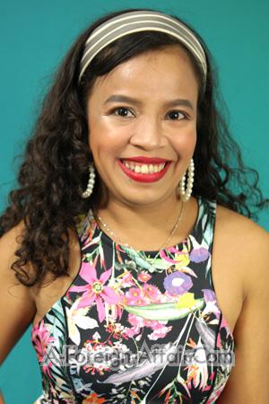 212782 - Warilyn Age: 29 - Philippines
