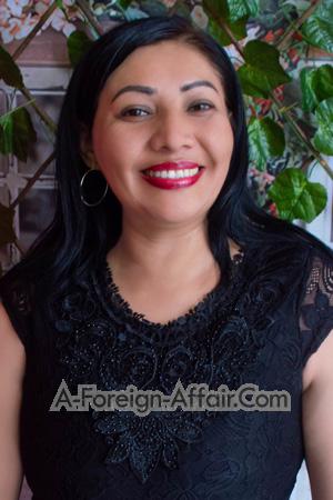 213006 - Alicia Age: 44 - Peru