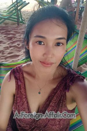 213048 - Chureeporn Age: 40 - Thailand