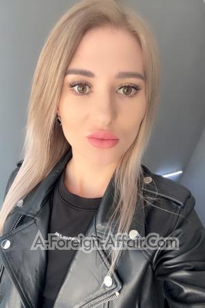 214123 - Tatiana Age: 32 - Russia