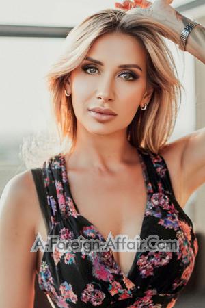 215621 - Victoria Age: 45 - Ukraine