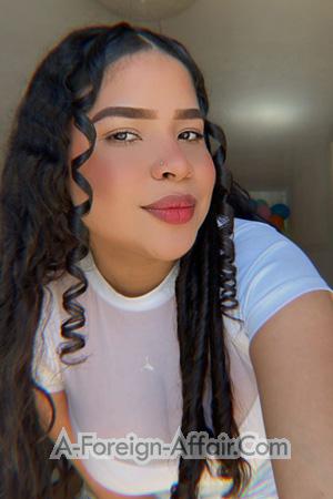 215664 - Koraima Age: 22 - Spain