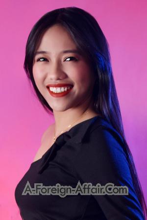 216453 - Madelle Age: 20 - Philippines