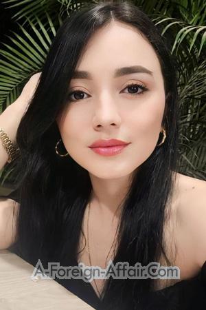 216887 - Linda Age: 26 - Colombia