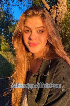 217720 - Iryna Age: 19 - Ukraine