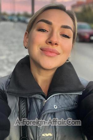 218605 - Khrystyna Age: 24 - Ukraine