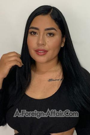 218748 - Stephany Age: 29 - Colombia