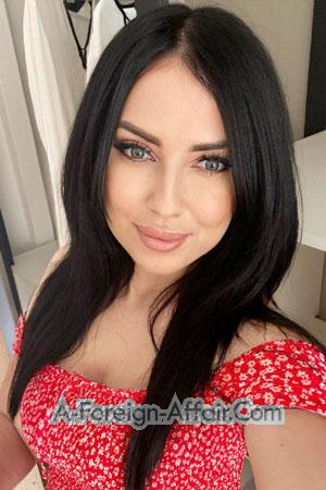 219014 - Yulia Age: 38 - Ukraine