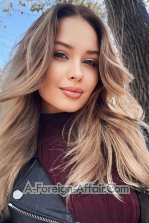 219440 - Nataliia Age: 28 - Ukraine