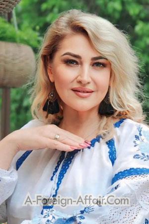 220195 - Olga Age: 64 - Ukraine