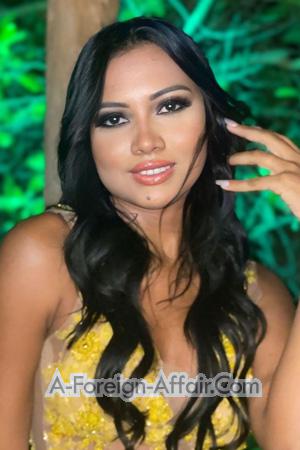 220923 - Paola Age: 23 - Colombia
