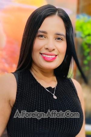 221188 - Leny Age: 29 - Colombia