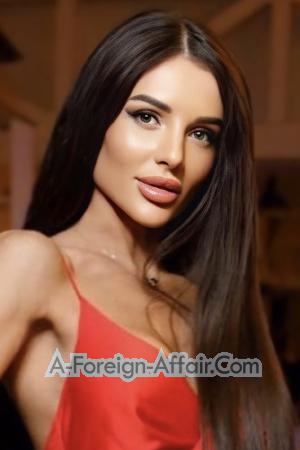 222008 - Inna Age: 37 - Ukraine