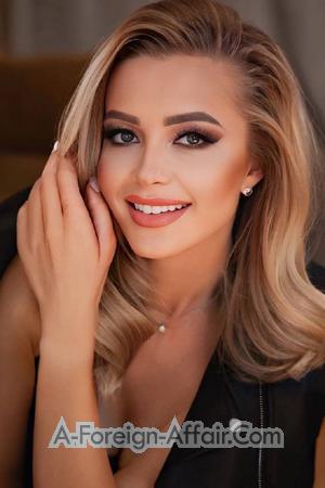 223099 - Alla Age: 33 - Ukraine