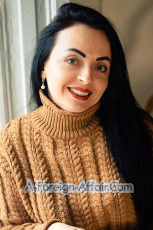 223977 - Olena Age: 37 - Ukraine