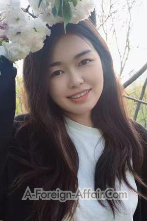 227713 - Shihui Age: 31 - China