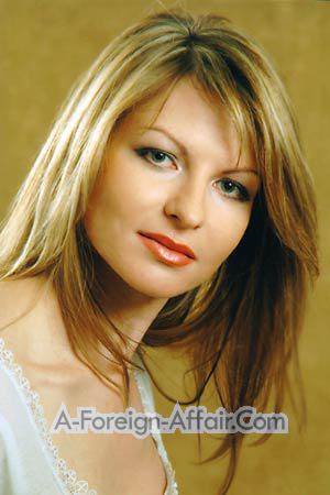 61440 - Natalia Age: 33 - Russia