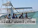 cartagena-women-boat-1104-40